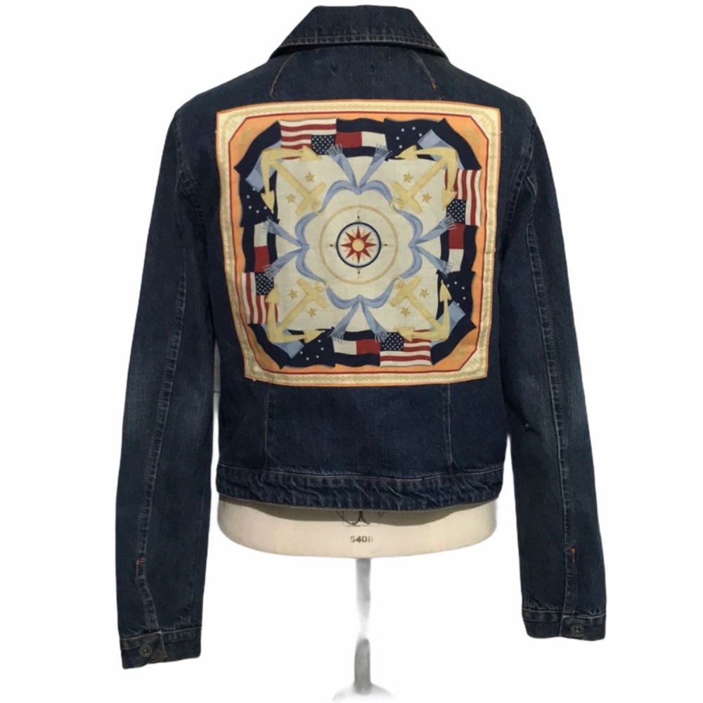 Tommy Hilfiger decorative jean jacket. Size M